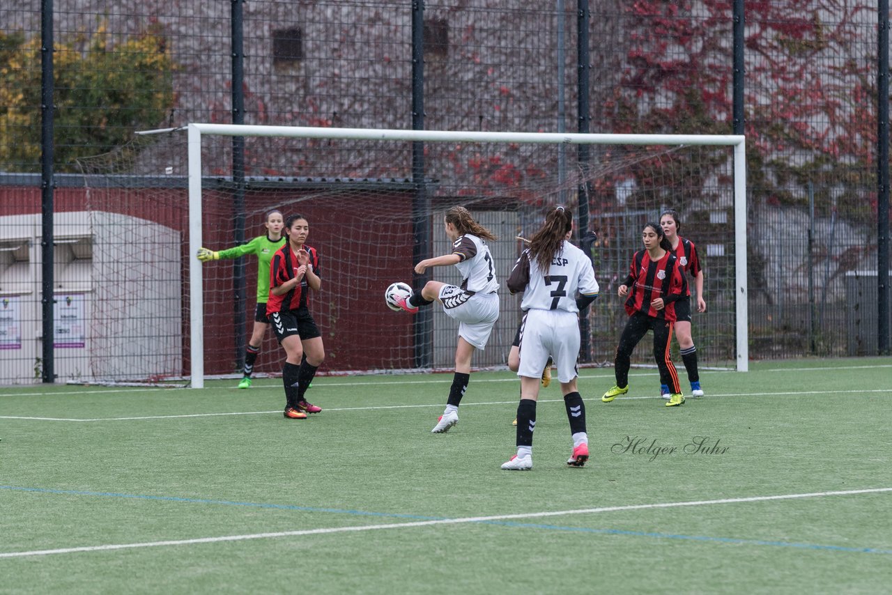 Bild 69 - B-Juniorinnen FC St.Pauli . Braedstrup IF : Ergebnis: 4:1